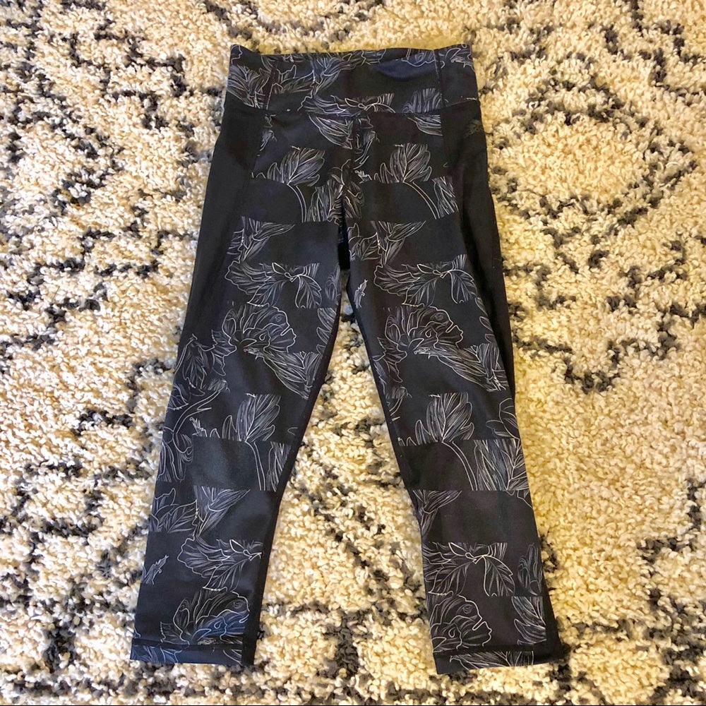 Adidas high waisted capri legging